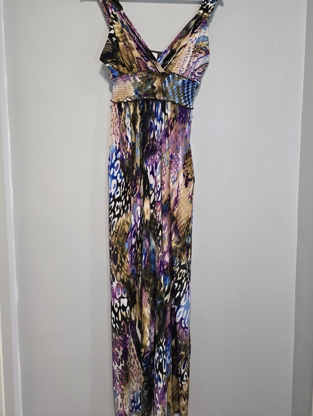 Eci Sleeveless V-Neck Maxi Dress With Pockets Y2k Bohemian 6 Stretch